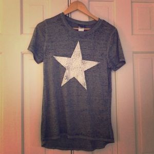 Cool vintage style t-Shirt.  Size medium.